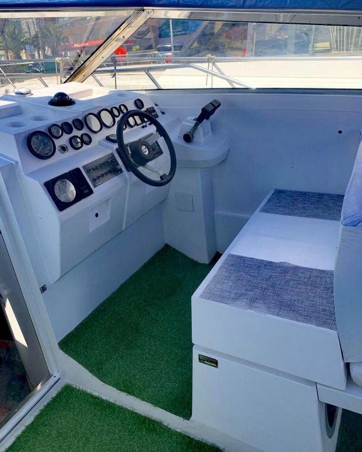 Cozy Private Two Rooms Yacht In Barcelona With Free Parking San Adrián de Besós Zewnętrze zdjęcie